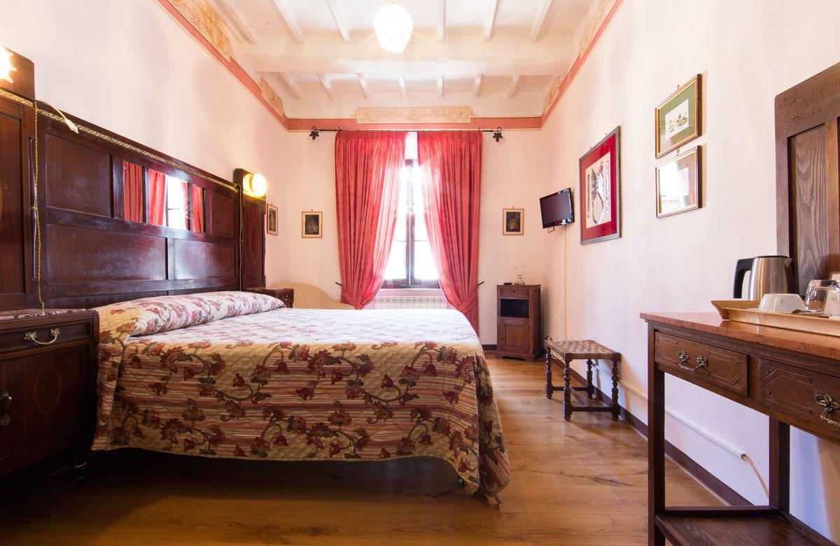 Bed and Breakfast Palazzina Cesira Монтальчино Экстерьер фото